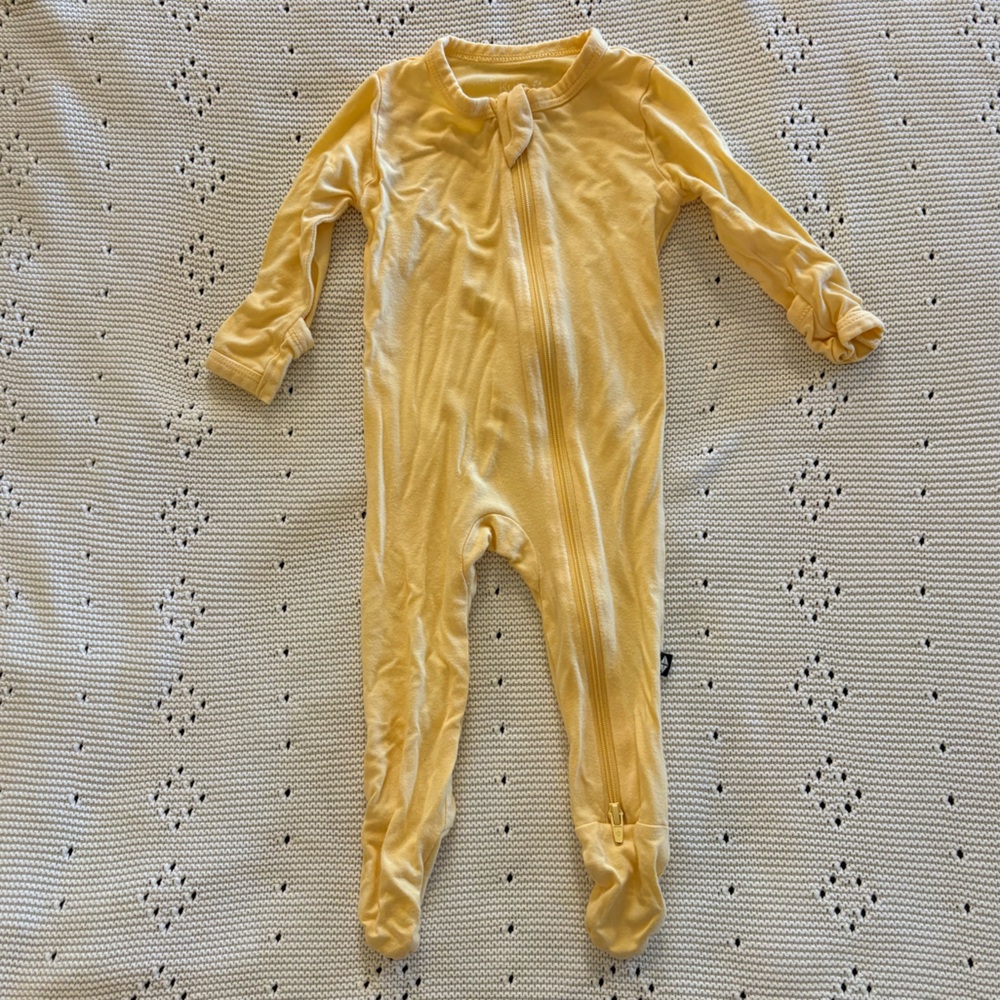 Kyte BABY Yellow Zippered Footie